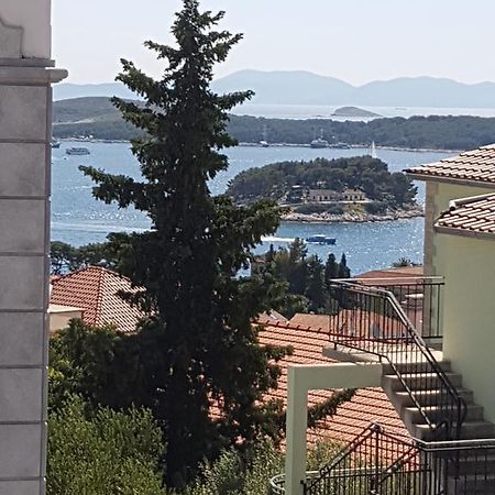 Apartmani Vini Hvar Town Exteriör bild