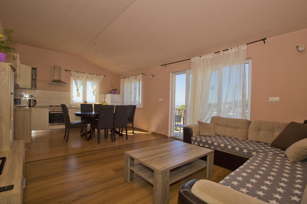 Apartmani Vini Hvar Town Exteriör bild