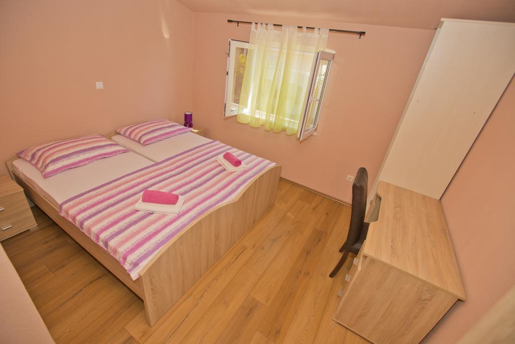 Apartmani Vini Hvar Town Exteriör bild