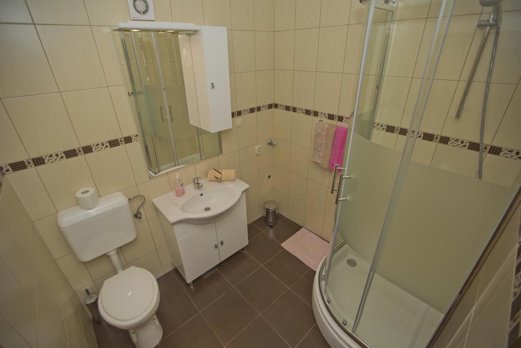 Apartmani Vini Hvar Town Exteriör bild