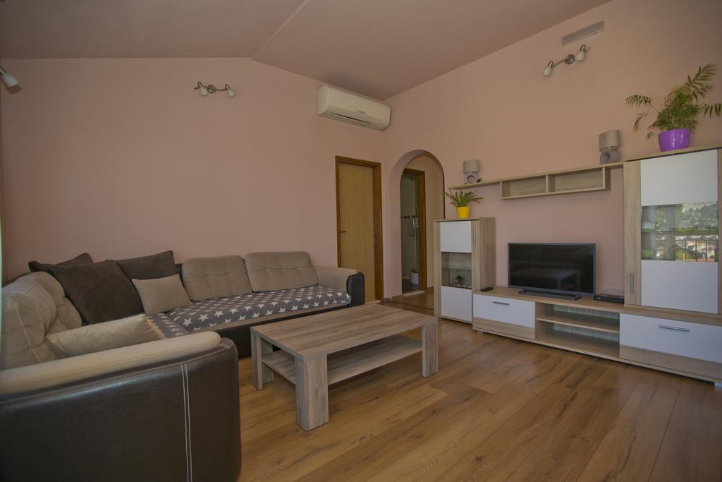 Apartmani Vini Hvar Town Exteriör bild